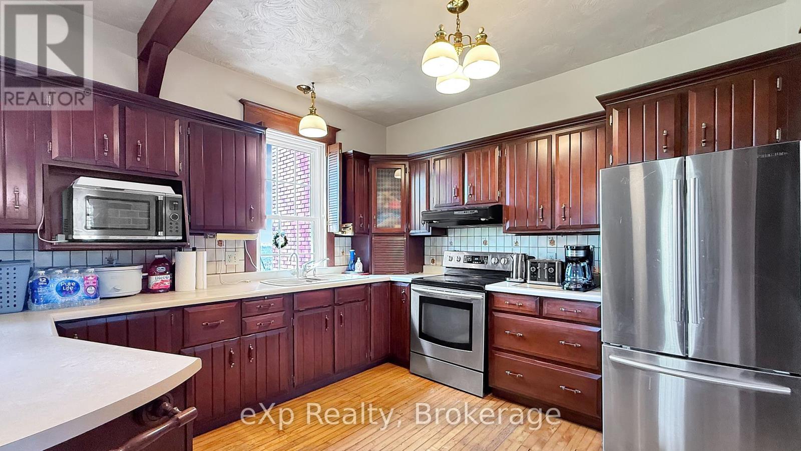 402191 GREY ROAD 4