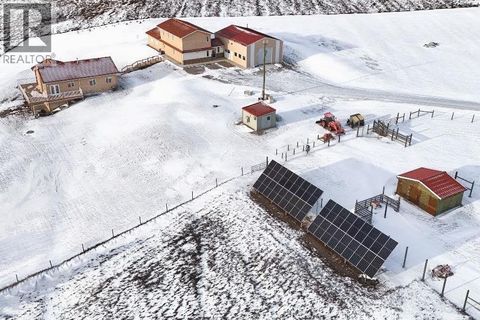 16111 274 Avenue E Rural Foothills County AB T1S4M9