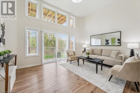 115 SOUTH CREEK Drive Unit# 8C Kitchener ON N2P0H2