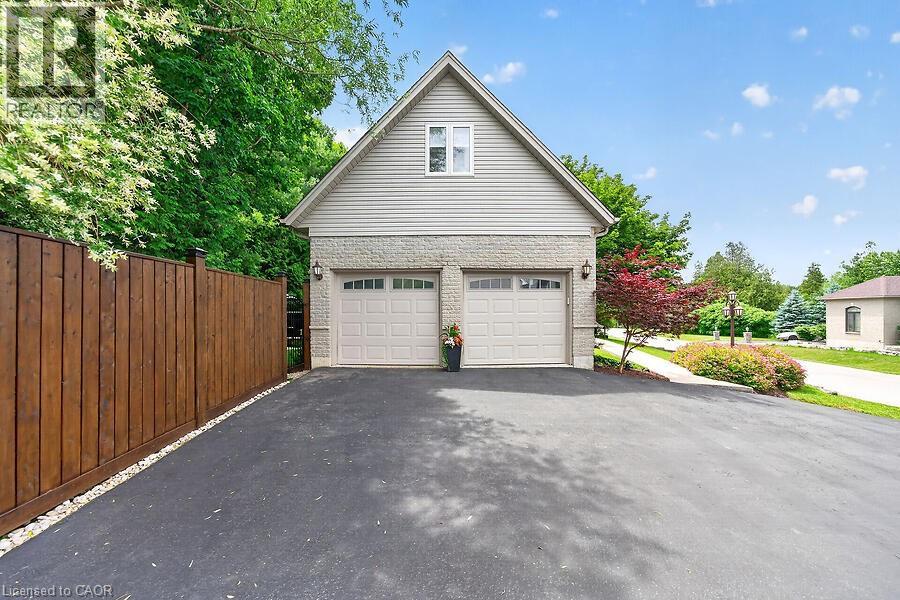 4 VALLEY RIDGE Lane