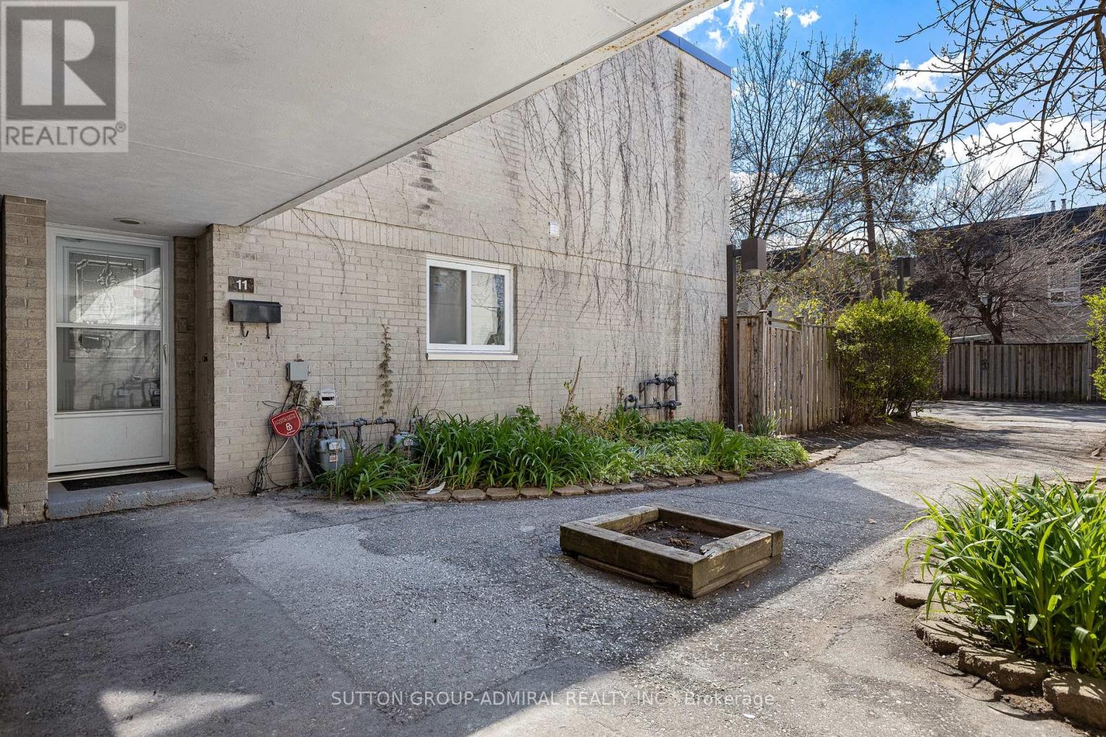 11 - 21 FOUR WINDS DRIVE