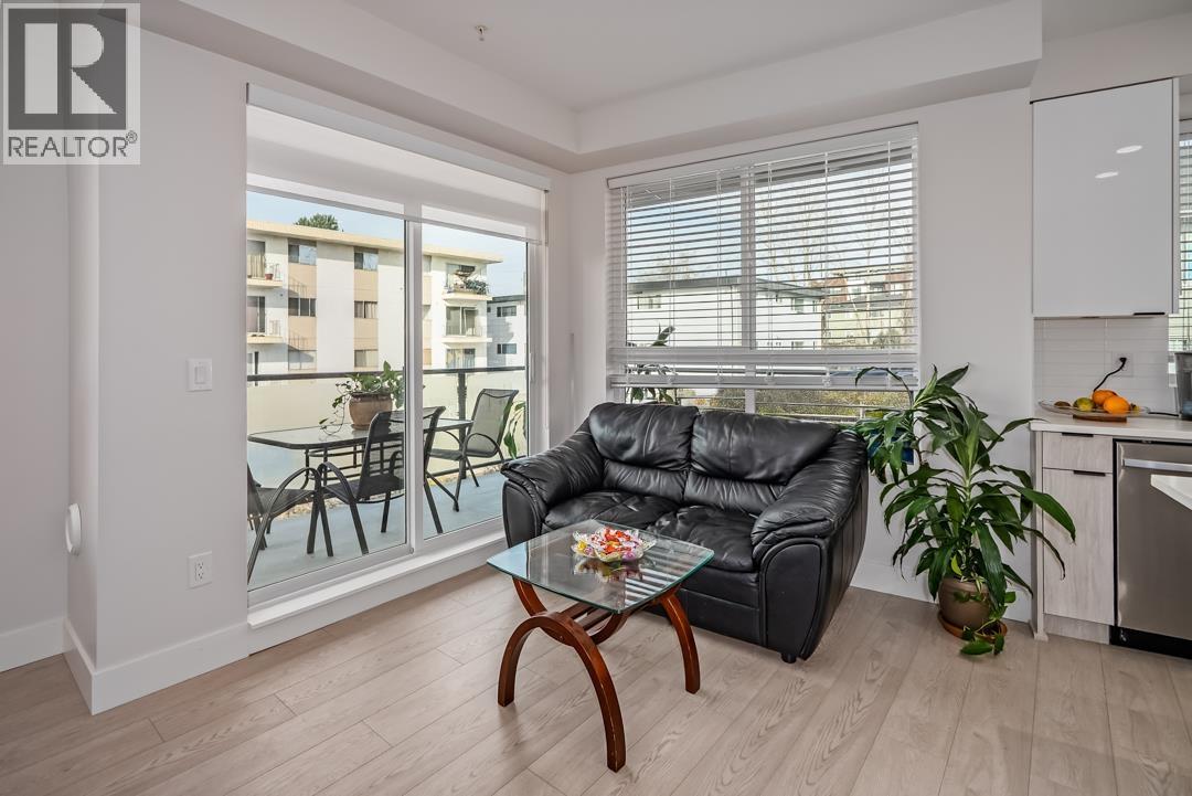 413 11655 FRASER STREET