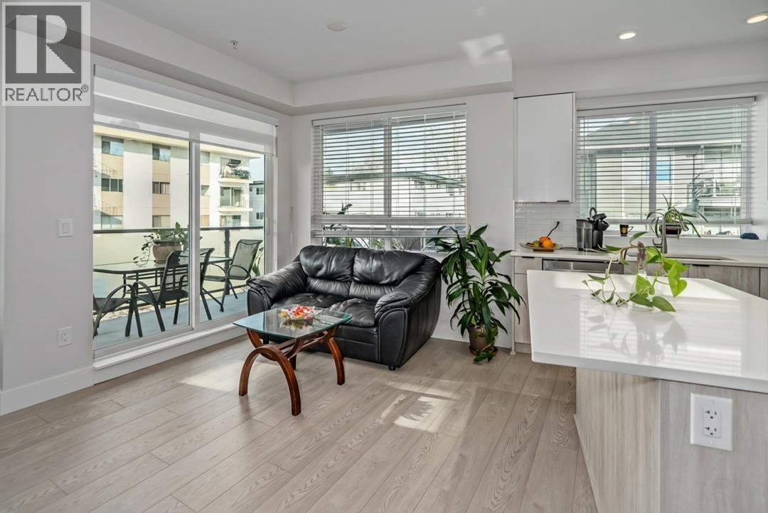 413 11655 FRASER STREET