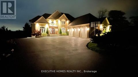 769 MUD STREET E Hamilton ON L8J3B9