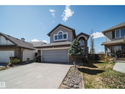 12627 16 AV SW Edmonton AB T6W1R6