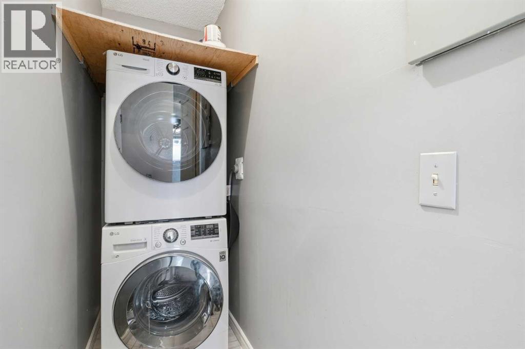 204, 2611 15A Street SW