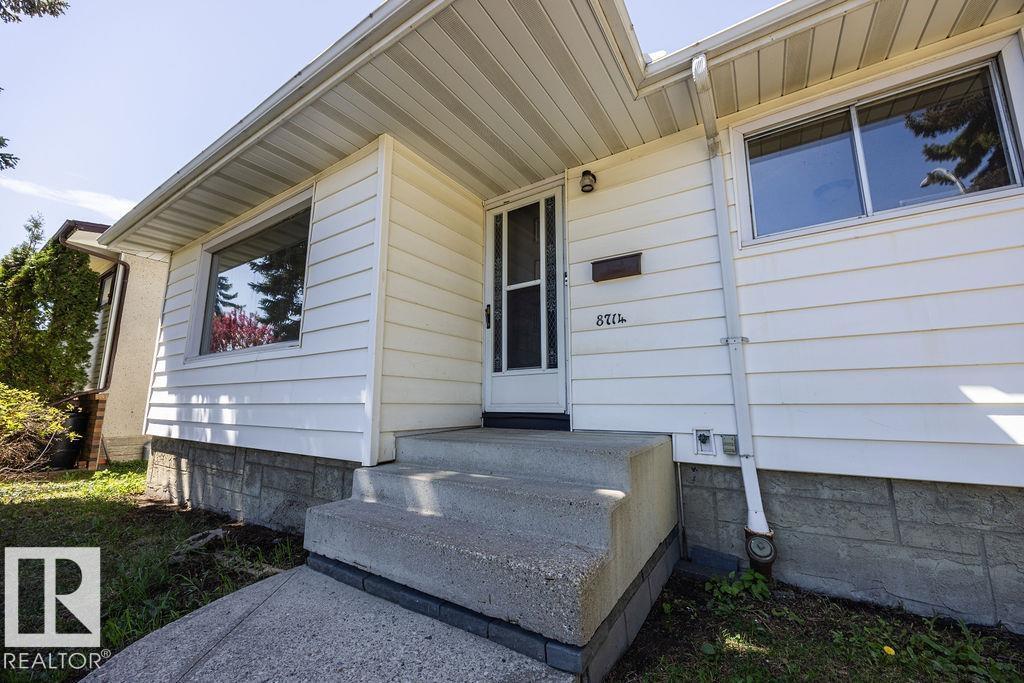 8714 164 ST NW