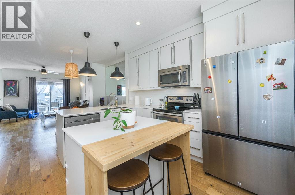 59, 111 Rainbow Falls Gate