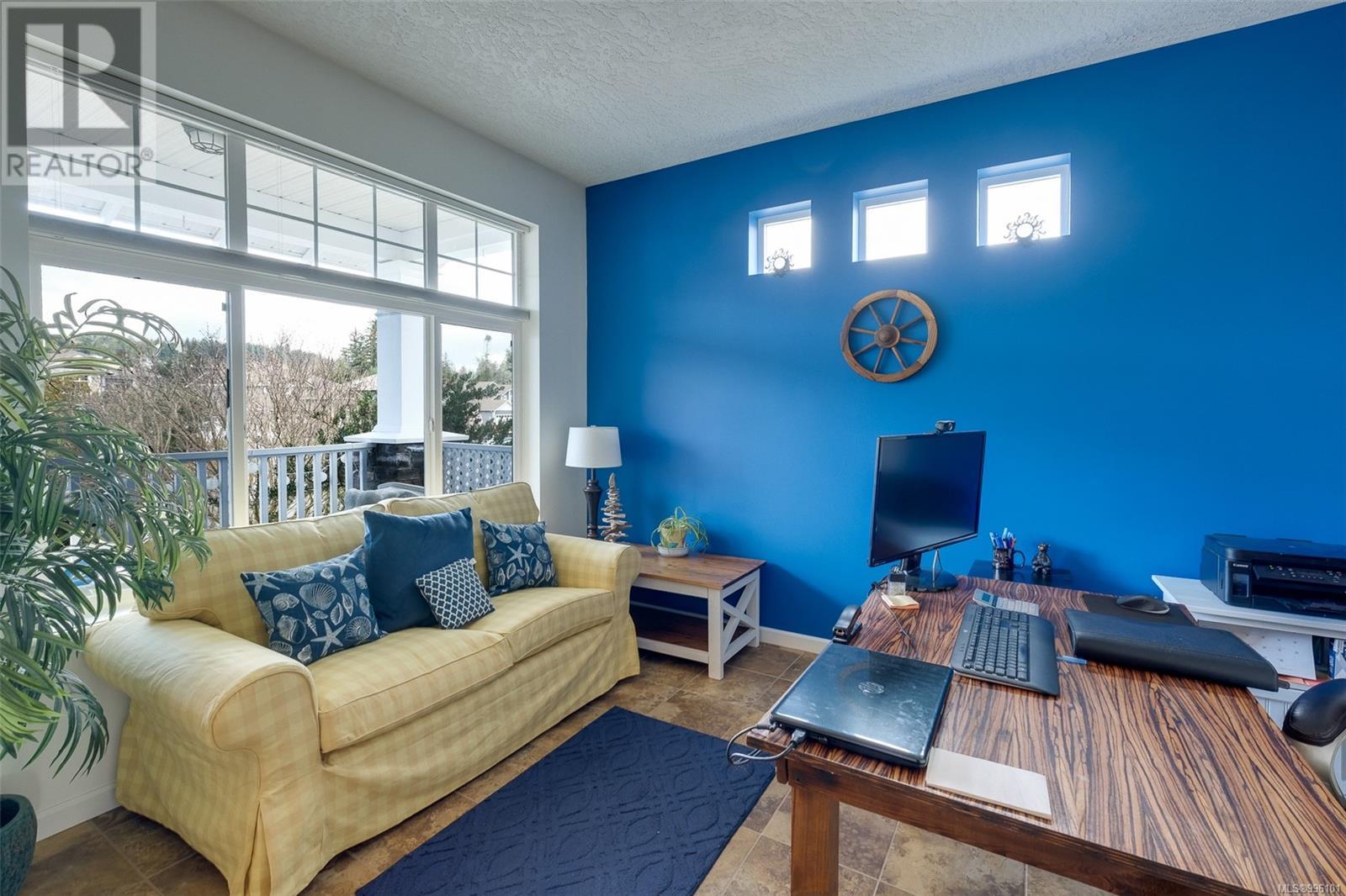 2324 Demamiel Pl