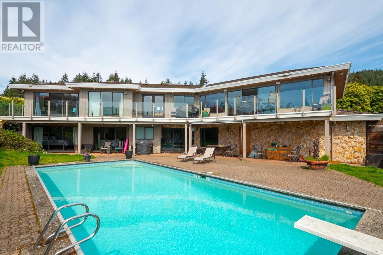4231 ROCKRIDGE CRESCENT