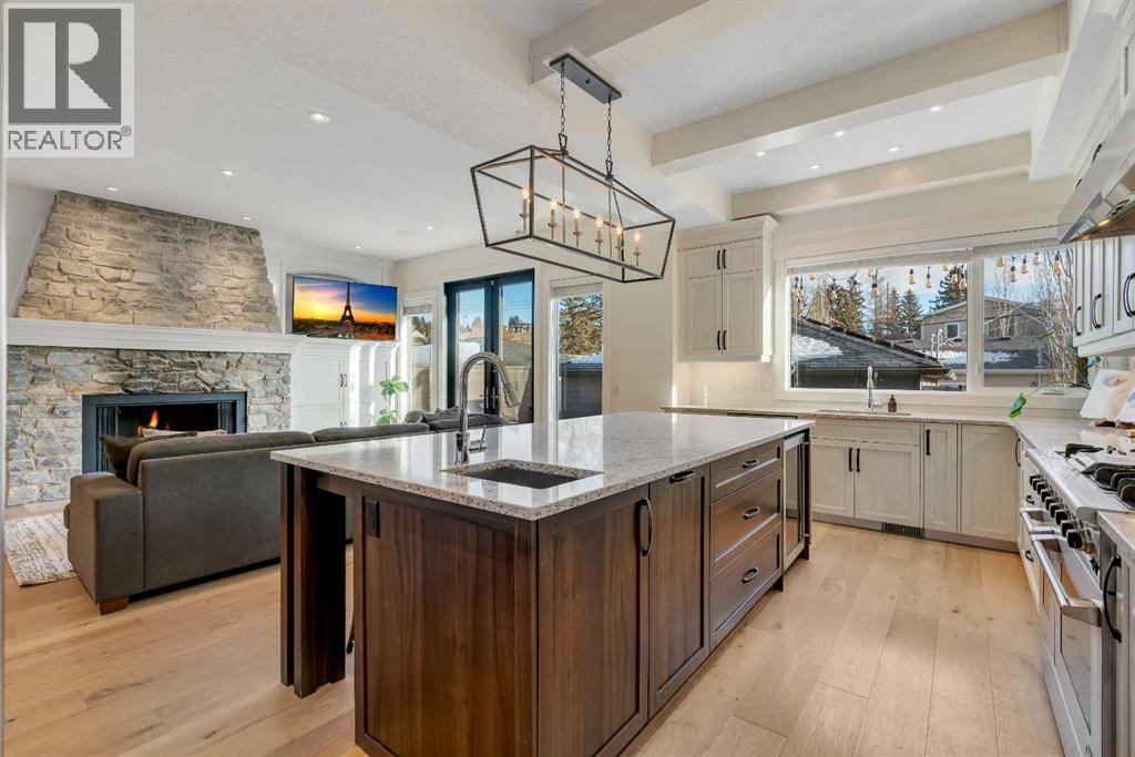 5852 Bowwater Crescent NW