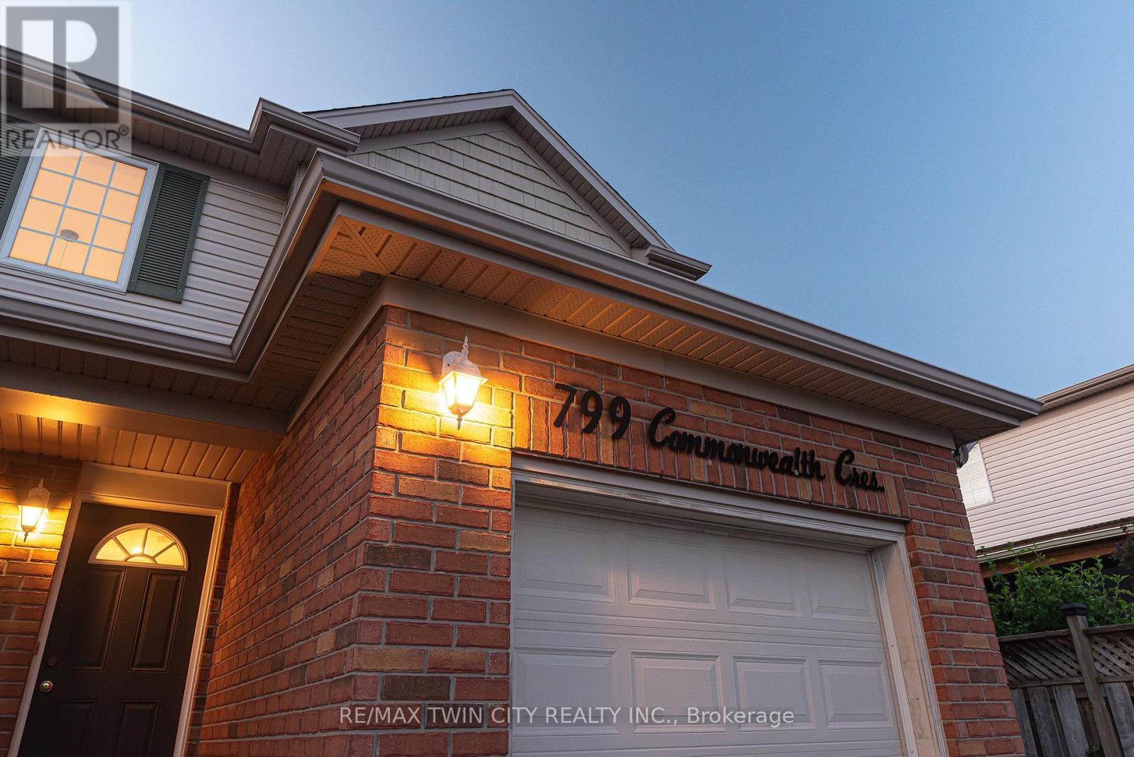 799 COMMONWEALTH CRESCENT