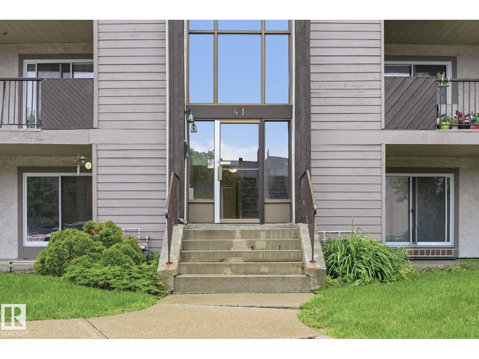 #204 41 AKINS DR
