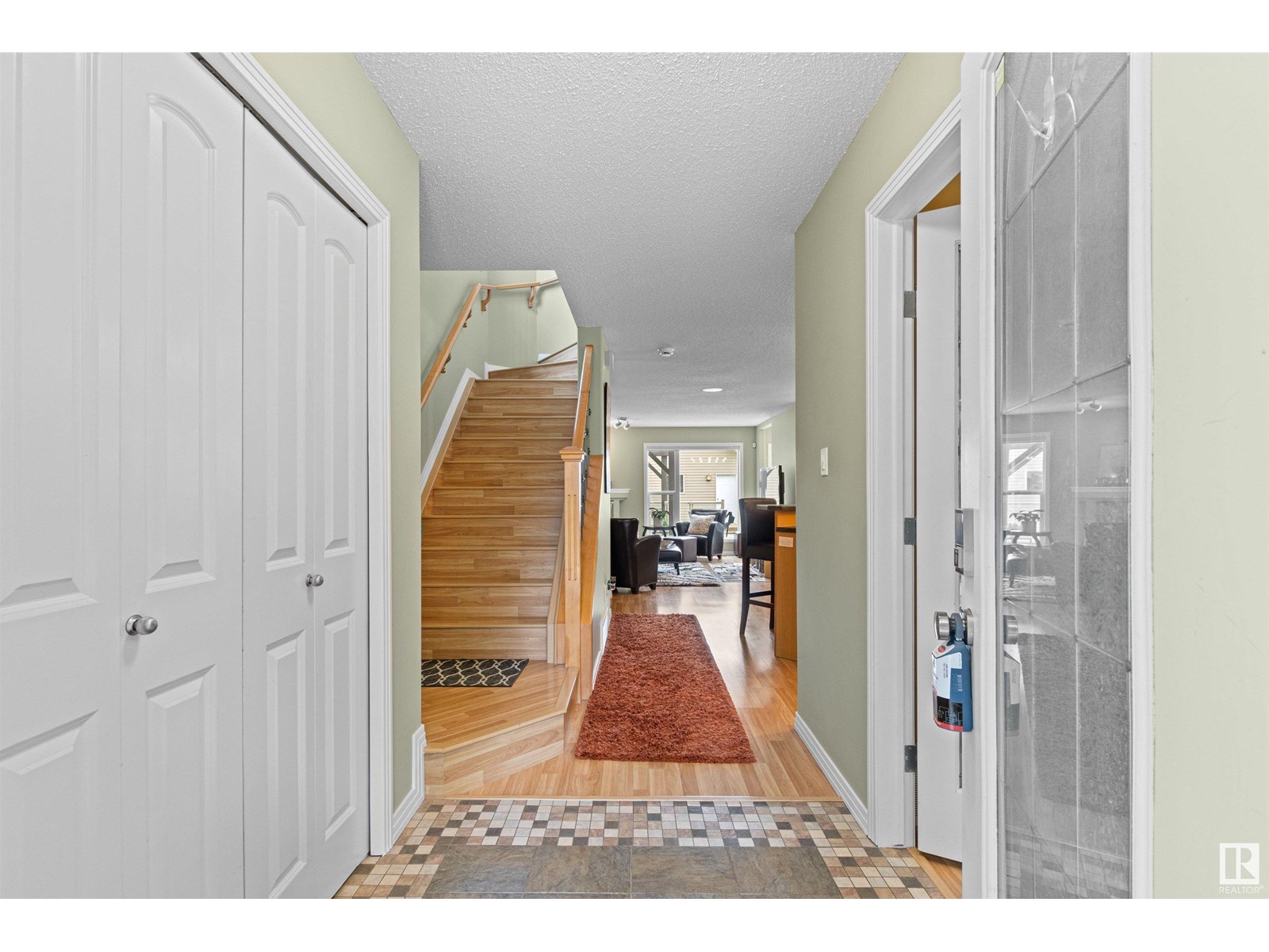 21236 91 AV NW