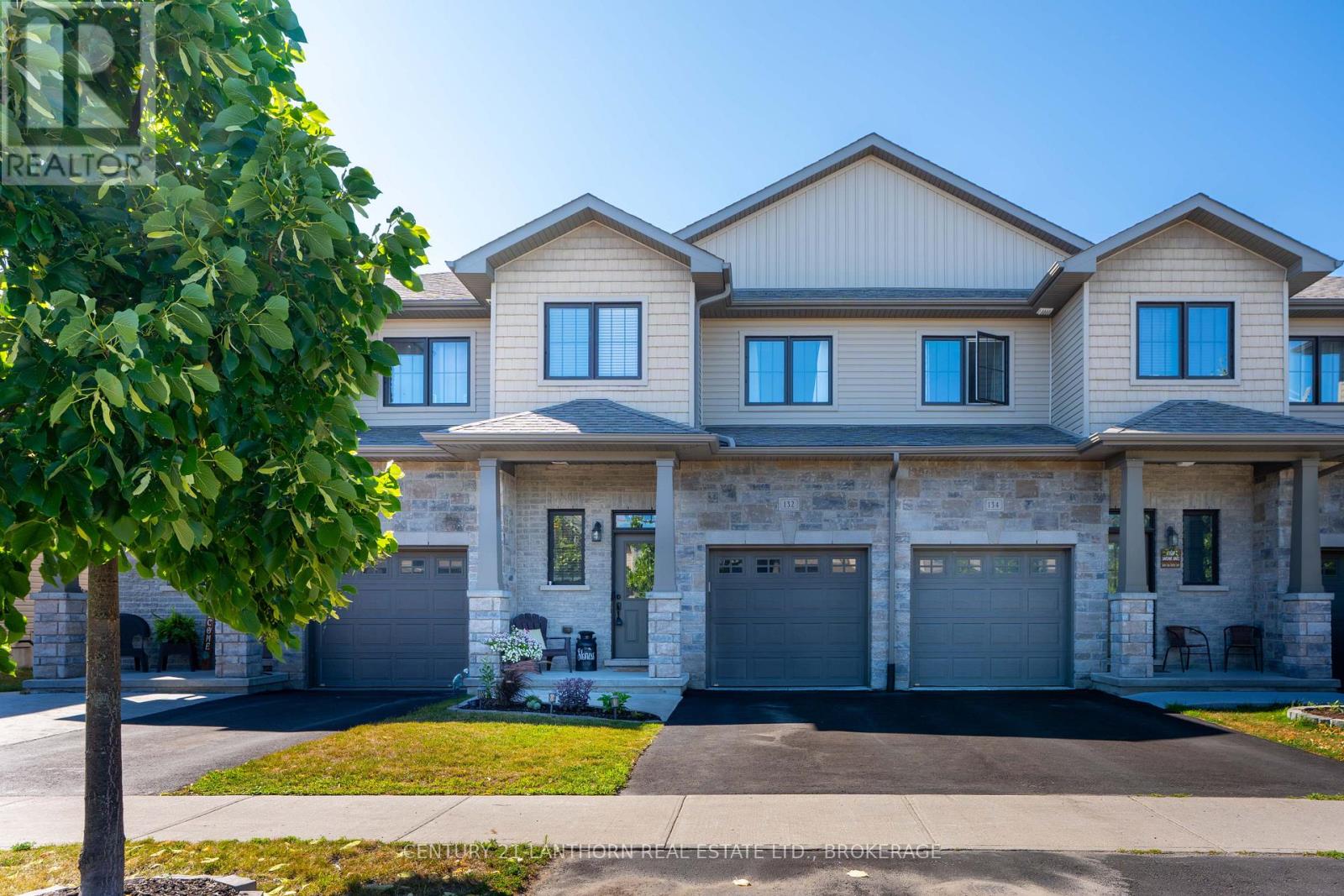 132 SIMURDA COURT
