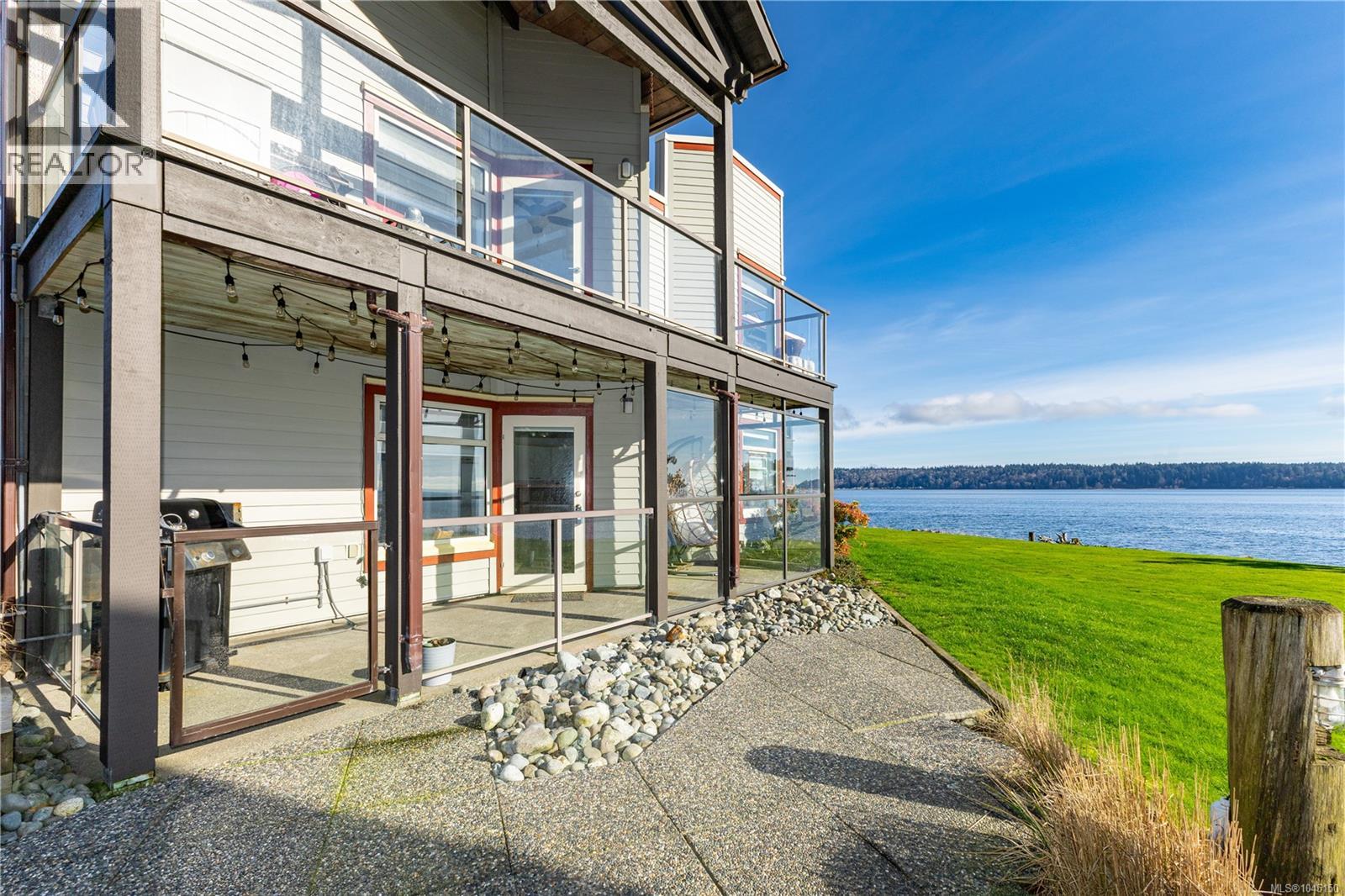 3210 27 Island Hwy S