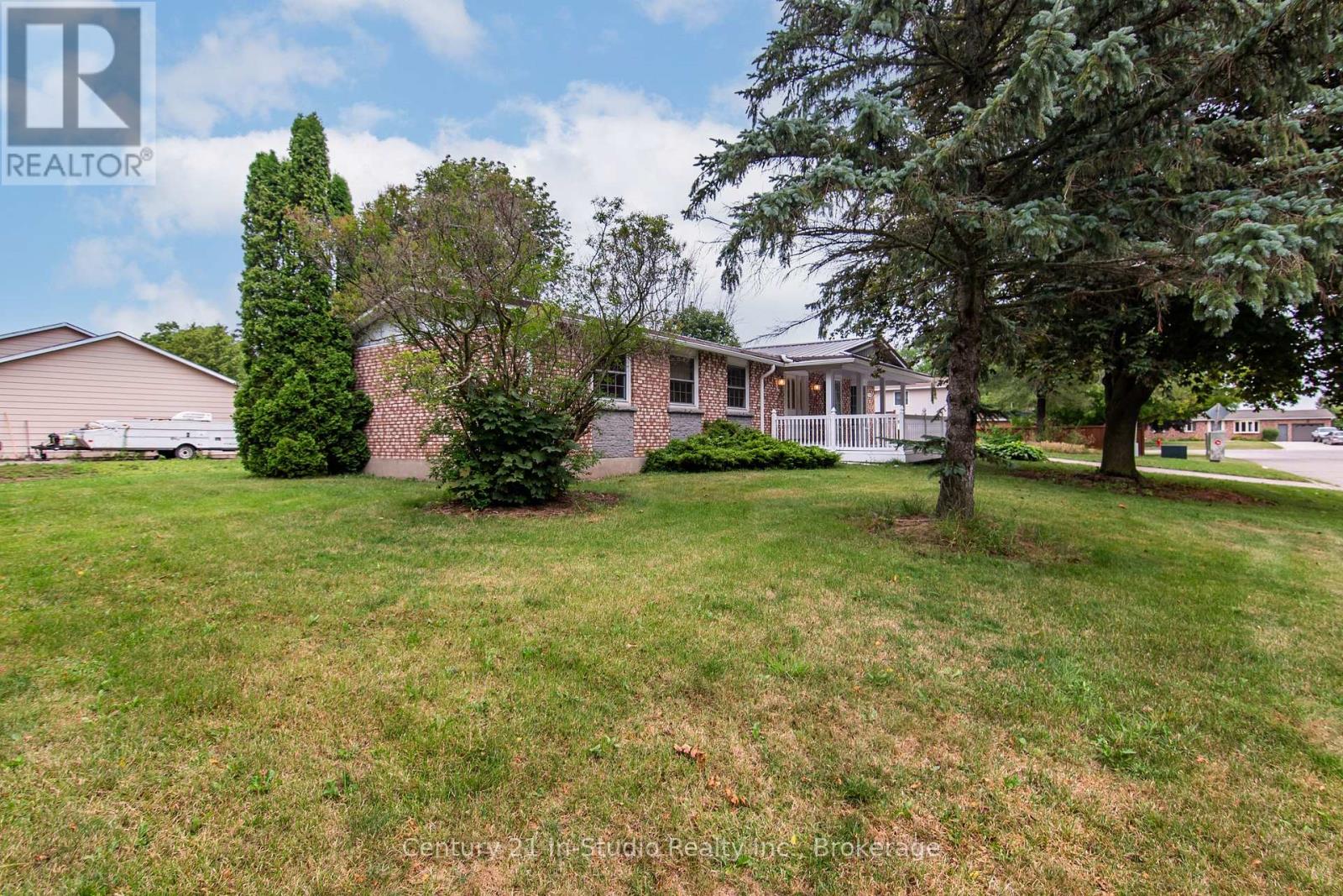 1116 MILNE DRIVE