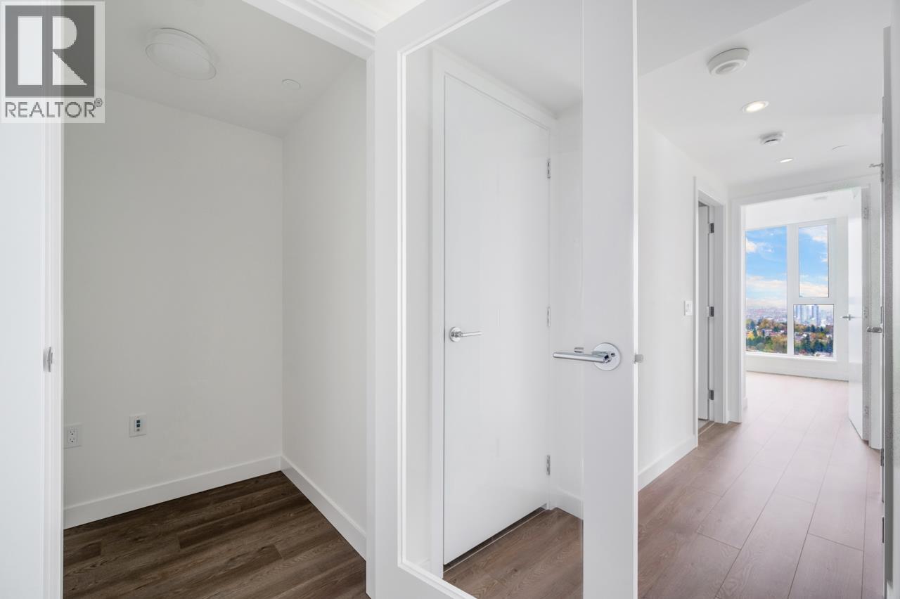 1502 5685 HALLEY AVENUE