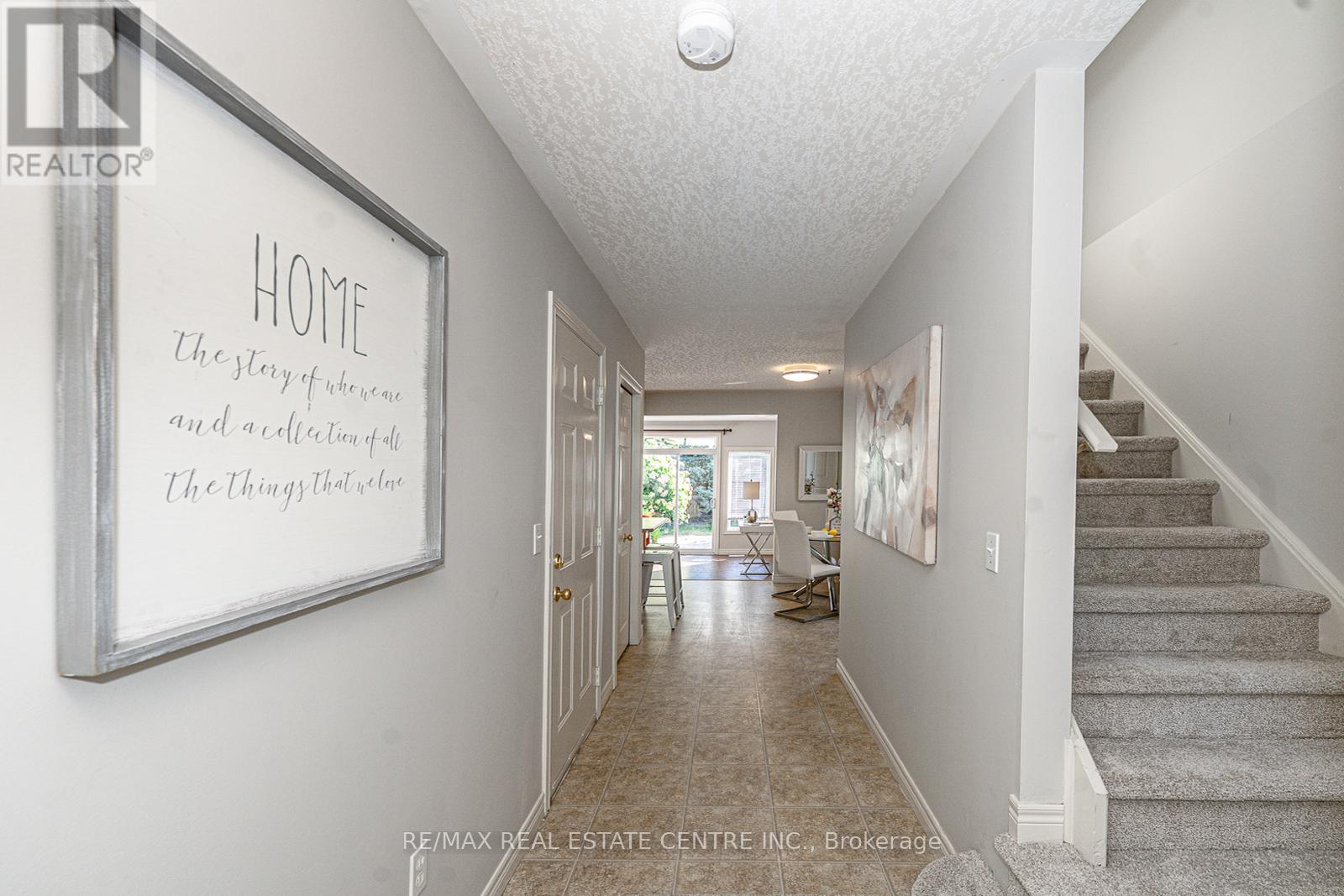 499 DANSBURY DRIVE