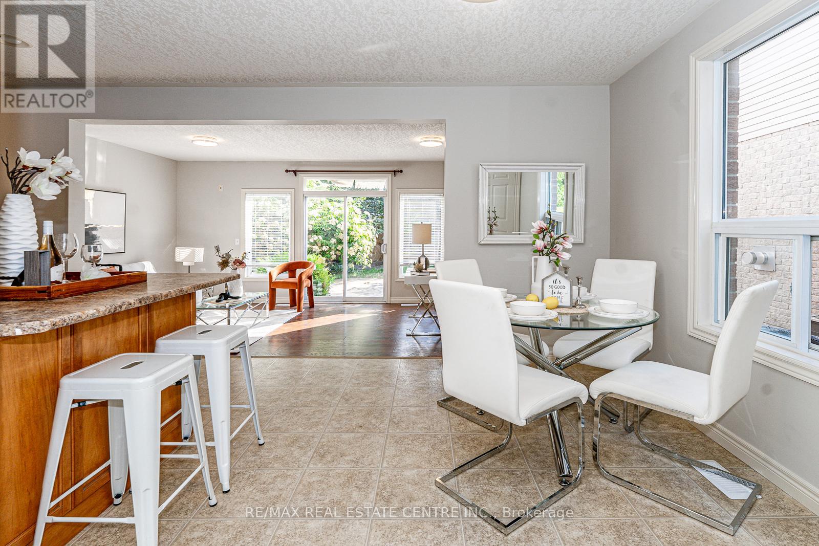 499 DANSBURY DRIVE
