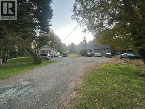 2550 Sooke River Rd Sooke BC V9Z0X8