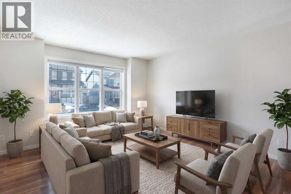 160 Panamount Way NW