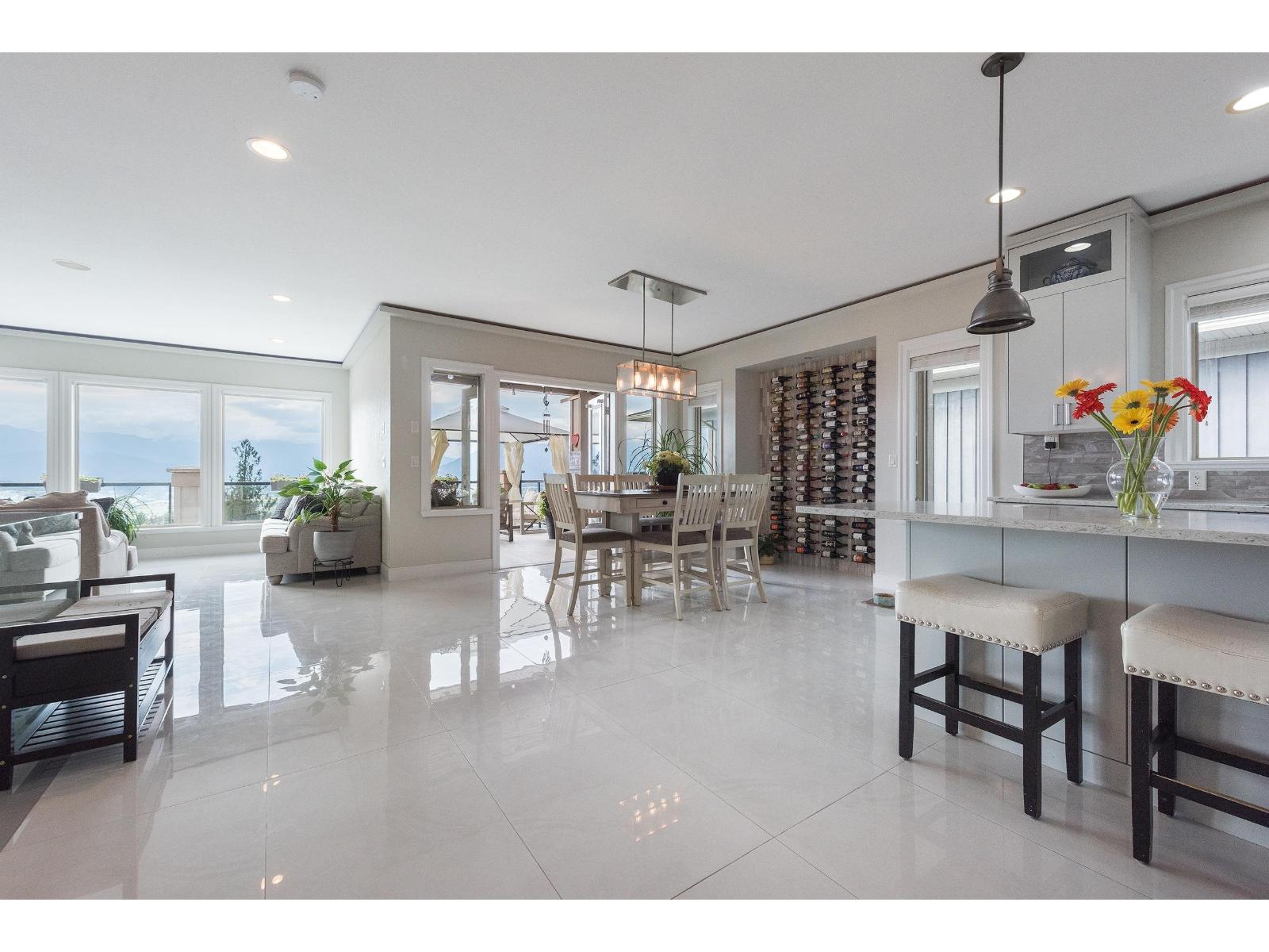 125 51075 FALLS COURT|Eastern Hillsides