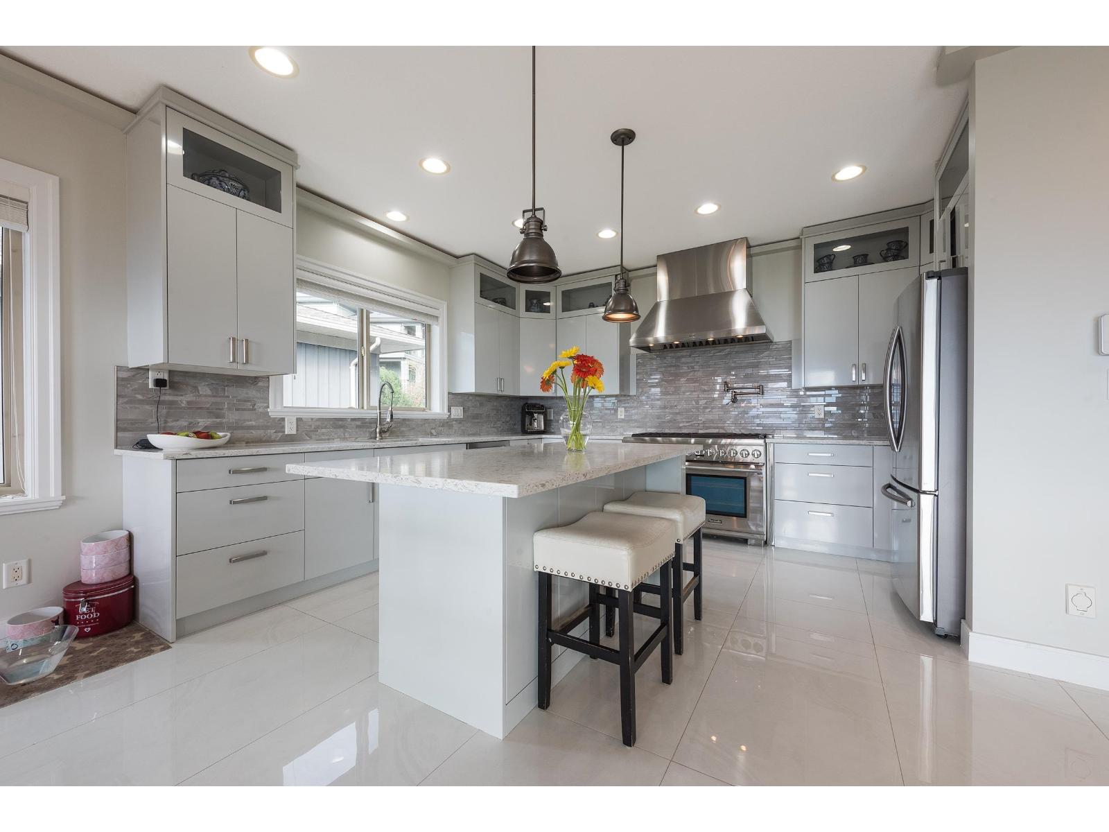 125 51075 FALLS COURT|Eastern Hillsides