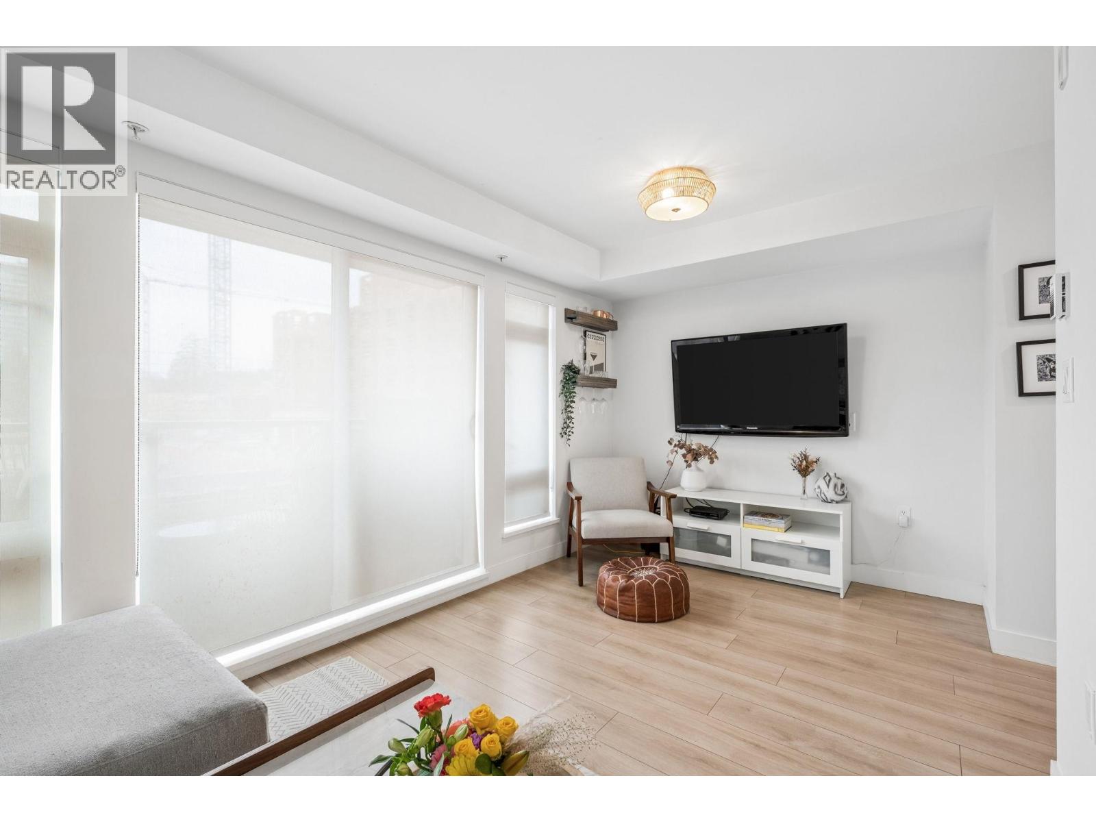 201 1519 CROWN STREET