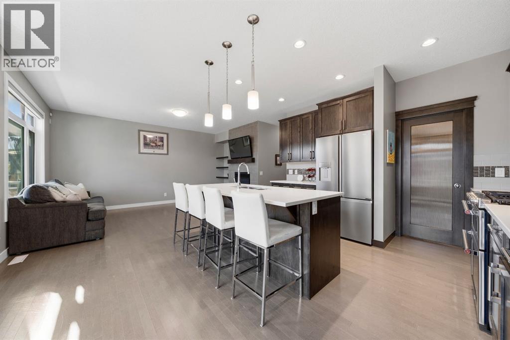 2632 Ravenslea Gardens SE