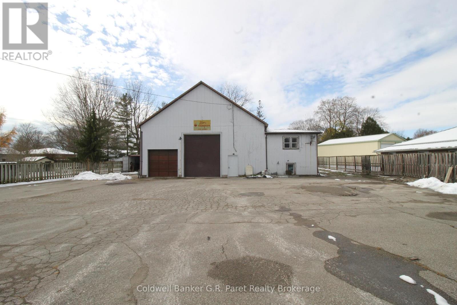 264 JOHN STREET S