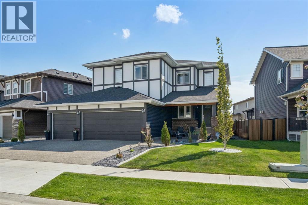 1228 Bayside Drive SW