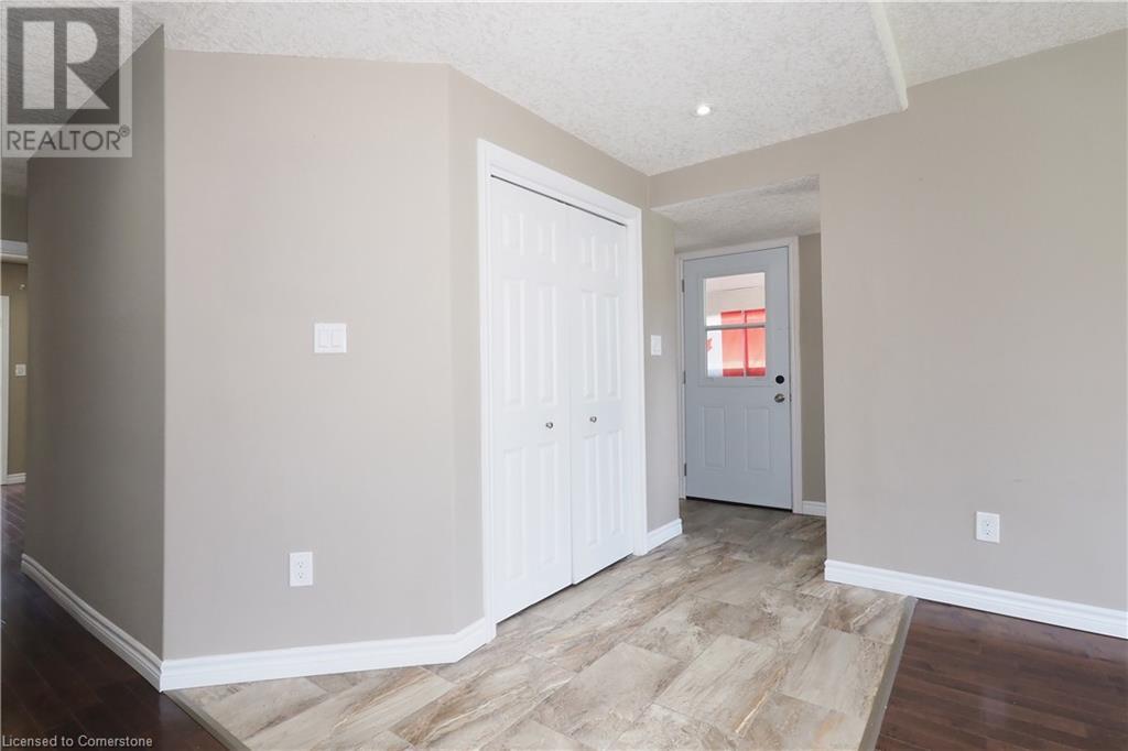 39 MARKWOOD Drive