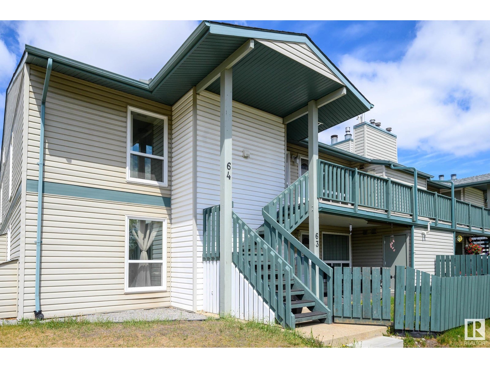 #64 2703 79 ST NW