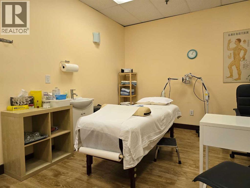 116, 738 3 Avenue SW