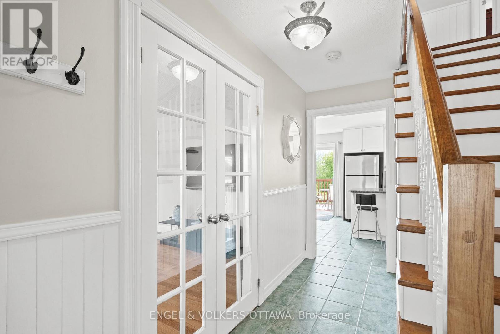 2867 STAGECOACH ROAD