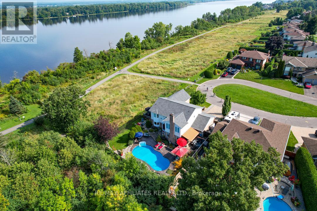 800 FAIRWINDS TERRACE
