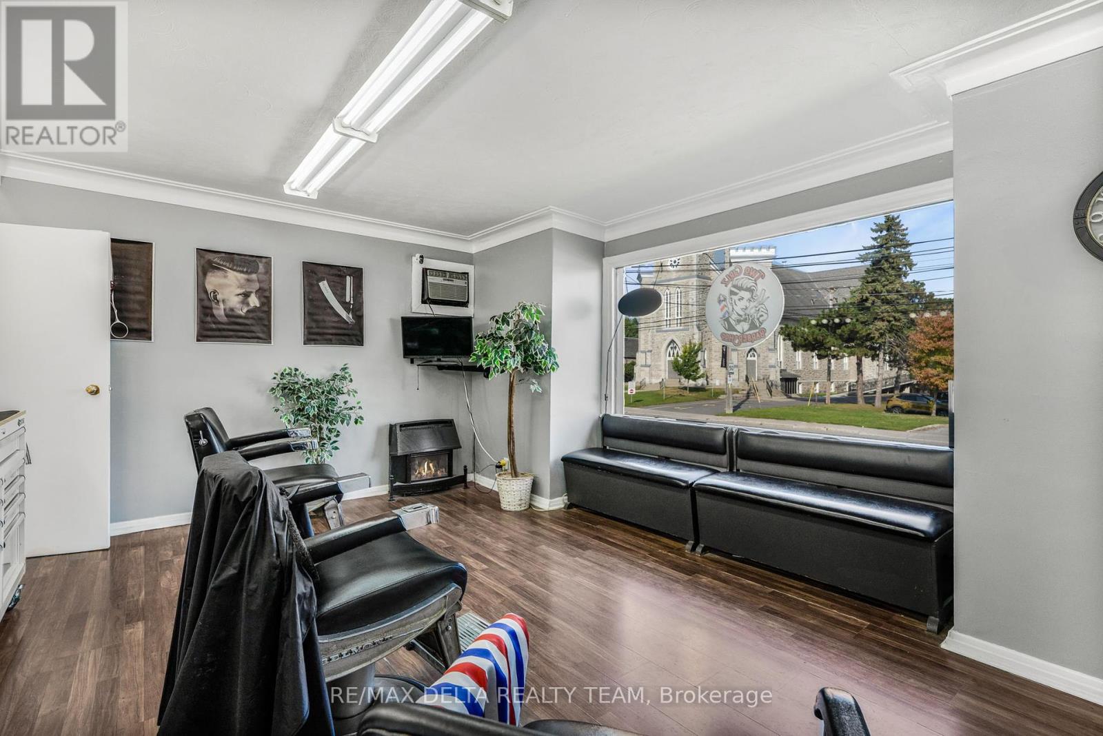 2790 ST JOSEPH BOULEVARD