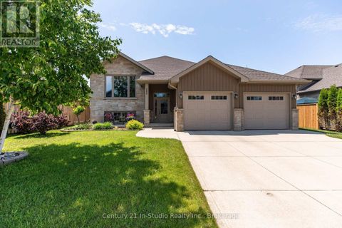 392 PEIRSON AVENUE Saugeen Shores ON N0H2C1