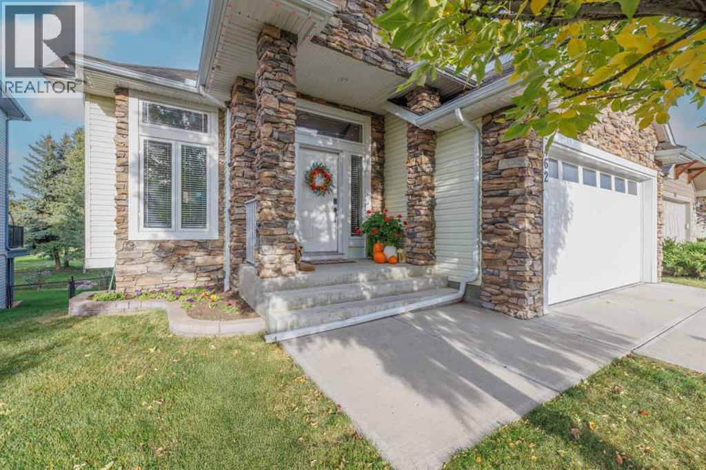 462 Crystal Green Manor