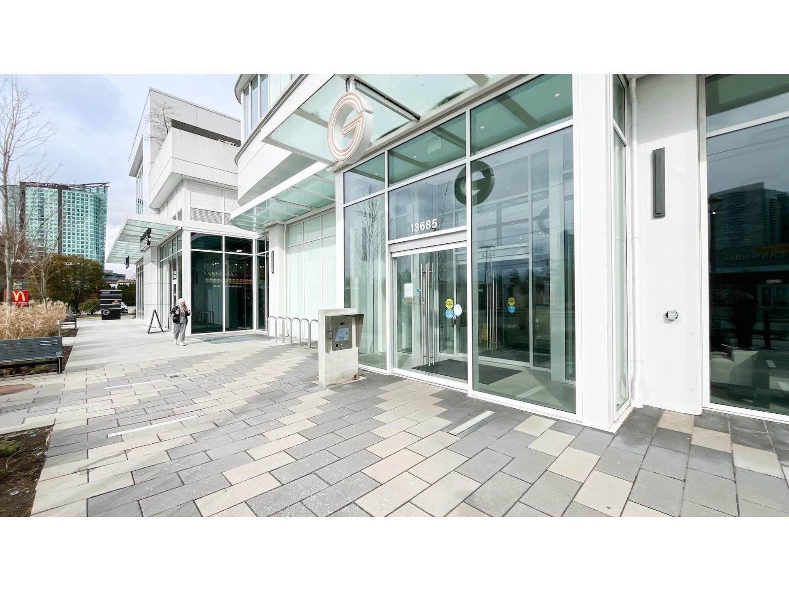 2305 13685 102 AVENUE