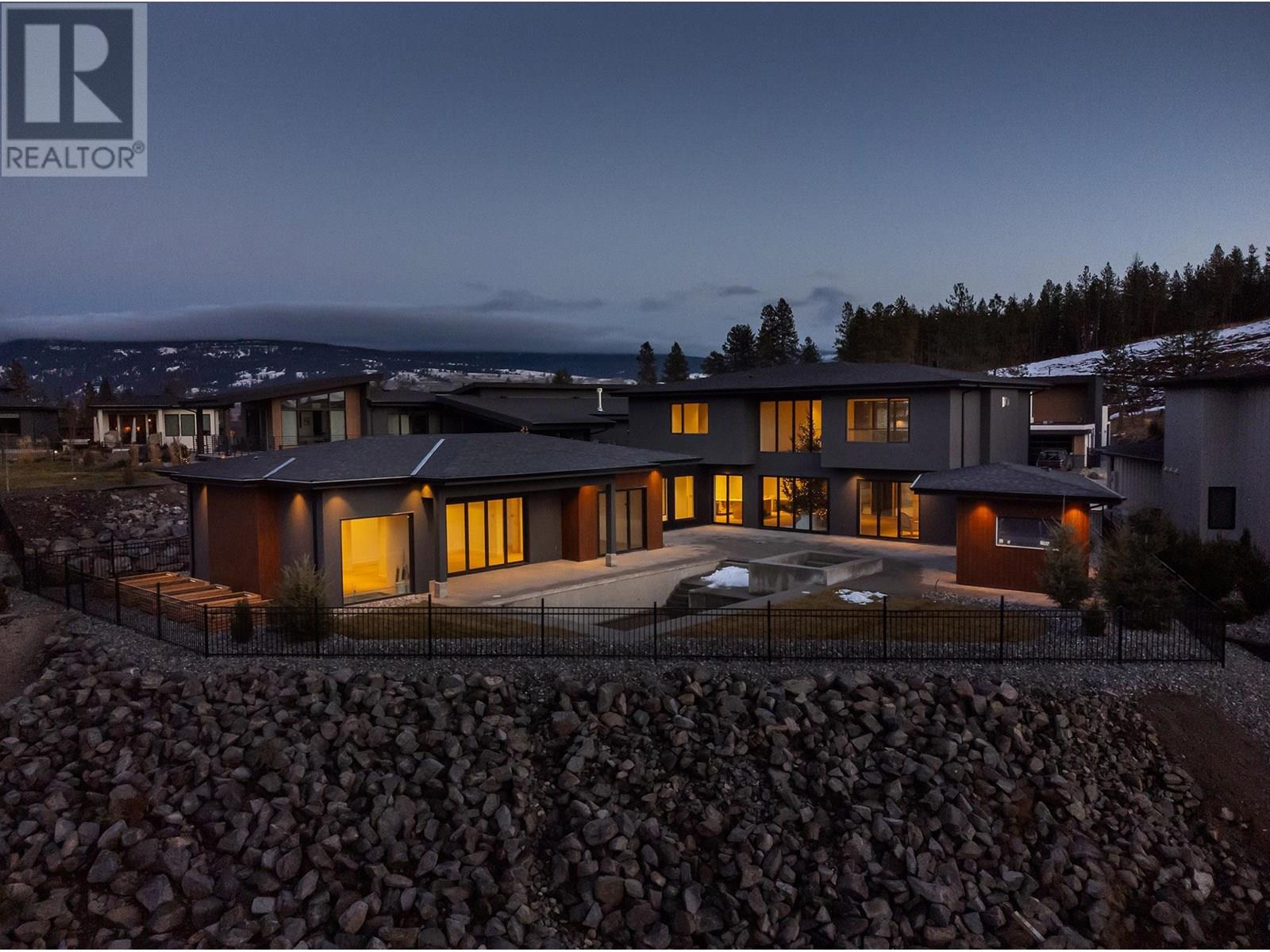 10248 Beacon Hill Drive
