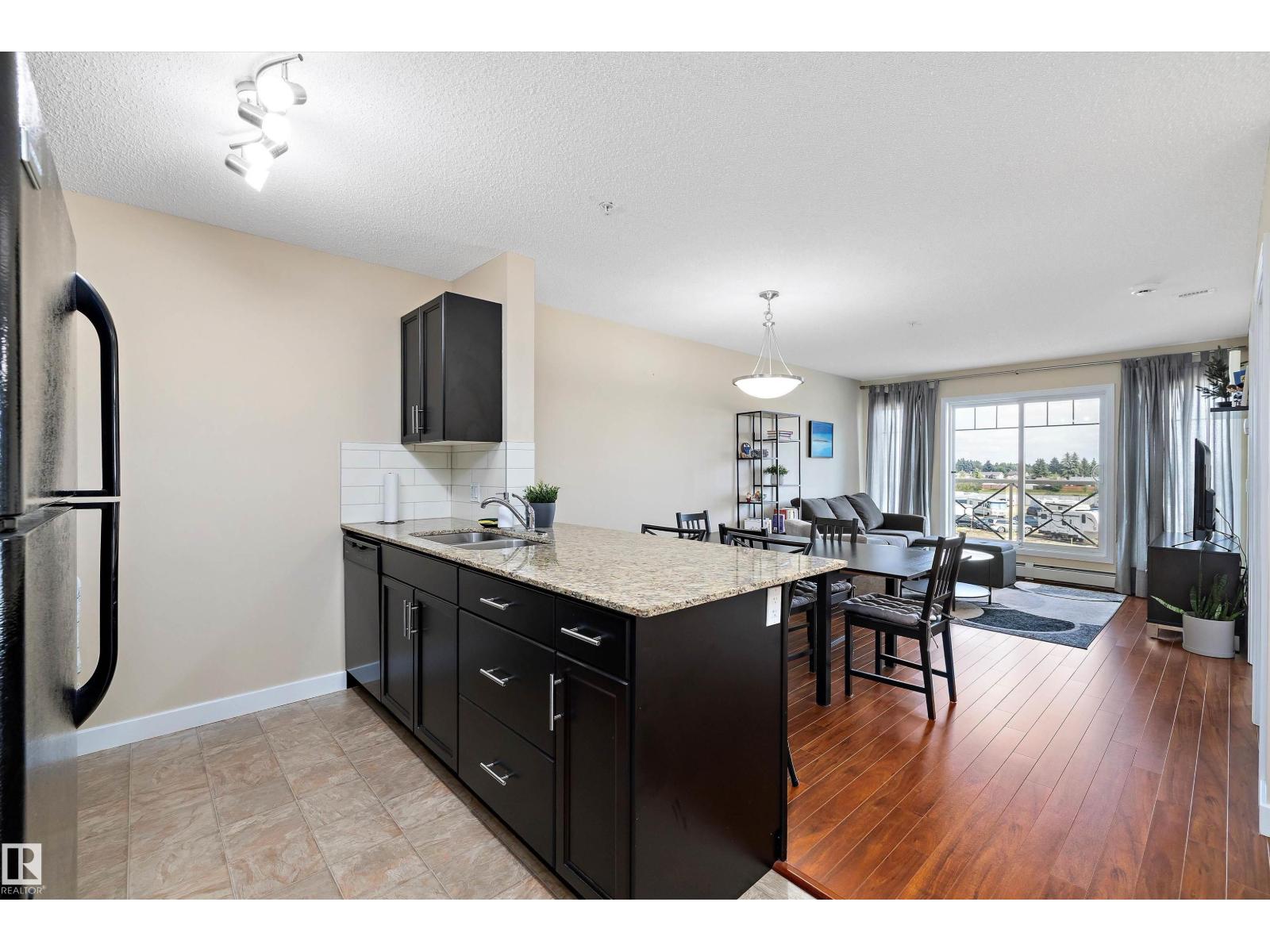 #309 12650 142 AV NW