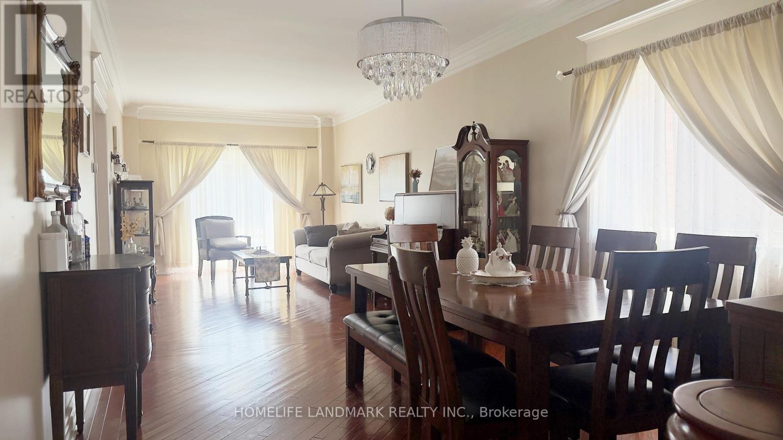136 WORTH BOULEVARD