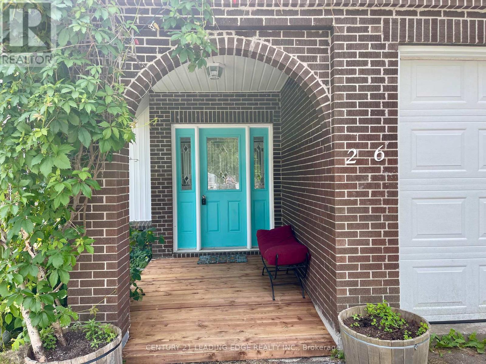 26 MAIN ROAD