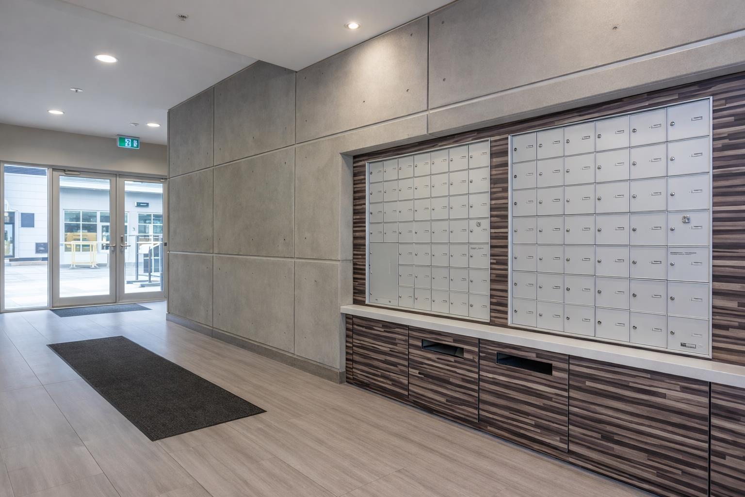 113 3080 GLADWIN ROAD