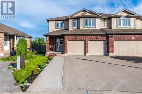 13 RIDGEWOOD COURT Woodstock ON N4T0E5