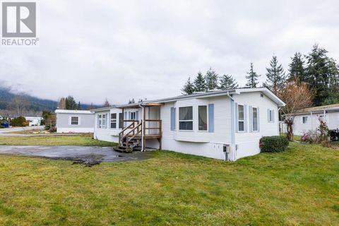 80 1413 SUNSHINE COAST HIGHWAY Gibsons BC V0N1V5