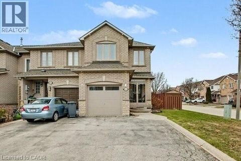 425 TAYLOR Crescent Burlington ON L7L6J9