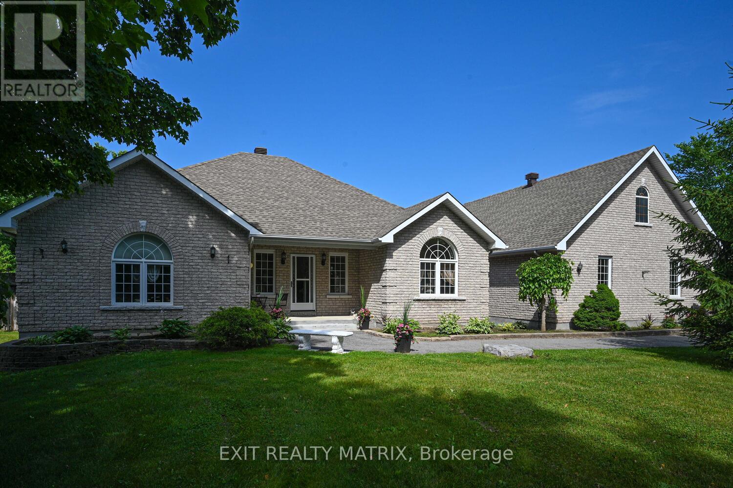 2573 MITCHELL STREET